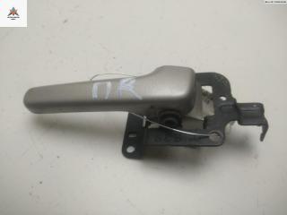 ручка внутренняя передняя правая Honda Civic 7 поколение 2001, 1.6 л., бензин, МКПП, красный, хетчбэк 3 дв.