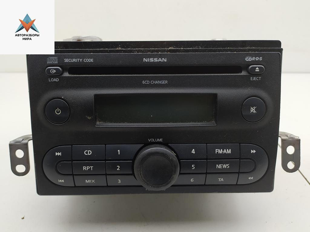 магнитола Nissan Note E11 2007, 1.6 л., бензин, АКПП, серый, хетчбэк 5 дв. - фото №1