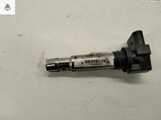 катушка зажигания Volkswagen Golf 4 поколение 2002, 1.4 л., бензин, МКПП, синий, хетчбэк 3 дв., 0040102030