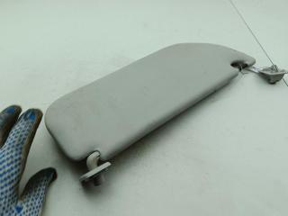 козырек солнцезащитный Toyota Aygo 2006, 1.0 л., бензин, МКПП, красный, хетчбэк 3 дв.