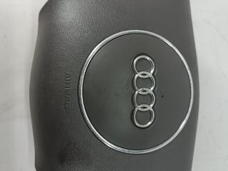 подушка безопасности водителя Audi A4 B6 2001, 2.0 л., бензин, МКПП, серый, седан, 8E0880201L