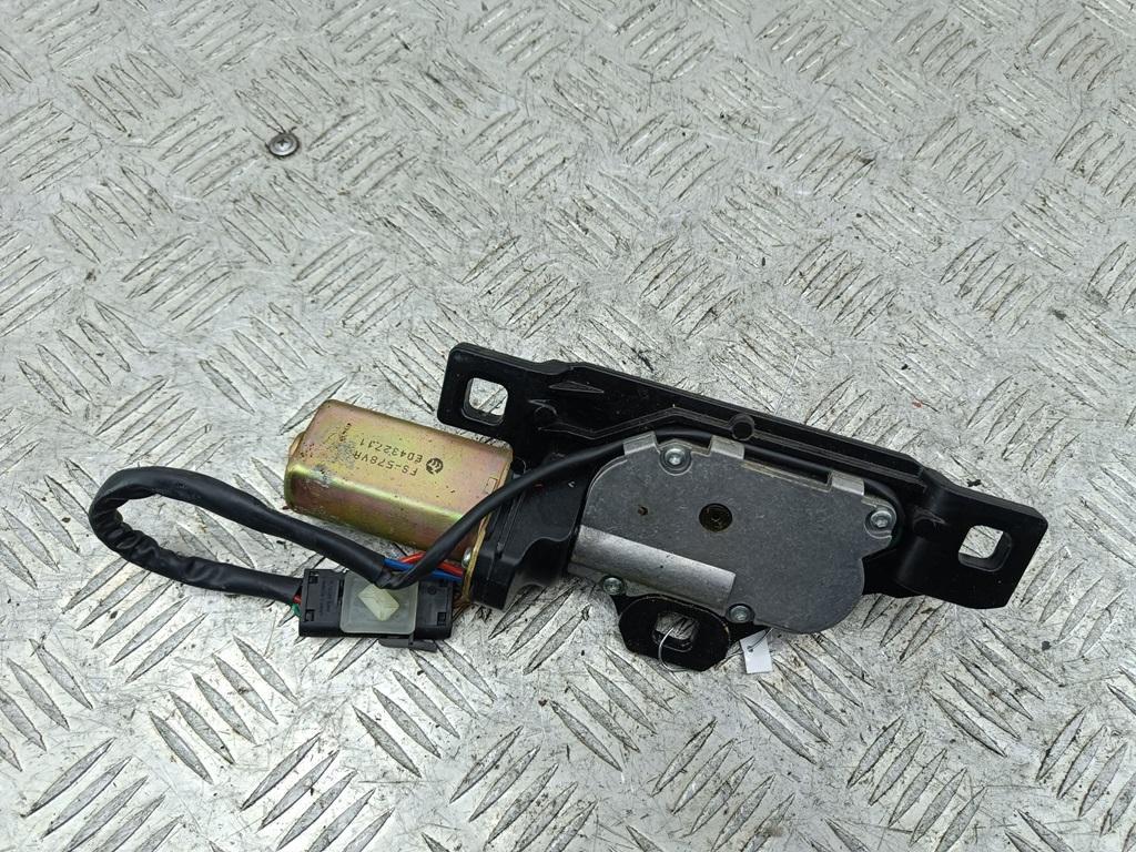 замок багажника BMW 7 E65/E66 2002, седан, 7014872