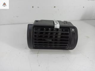 дефлектор обдува салона Audi A4 B5 1996, 1.6 л., бензин, МКПП, синий, седан, 8D1820902