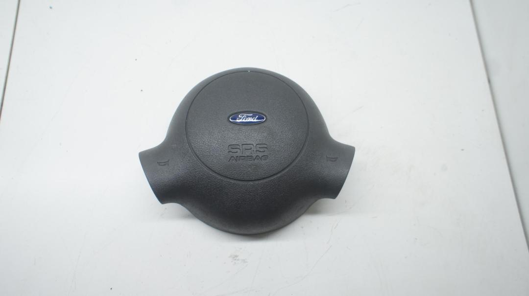 подушка безопасности водителя Ford Ka 1 поколение 2001, 1.3 л., бензин, МКПП, чёрный, хетчбэк 3 дв., 1S51B042B85AAZU37 - фото №1