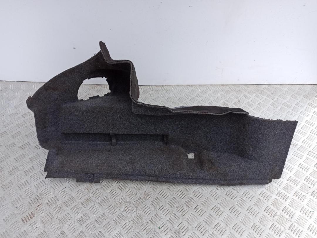обшивка багажника BMW 6 E63/E64 2004, 4.4 л., бензин, МКПП, серый, кабриолет, 4134509