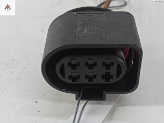 разъем (фишка) проводки Audi A3 8P/8PA [рестайлинг] 2007, 1.6 л., бензин, МКПП, чёрный, хетчбэк 3 дв., 1J0973733