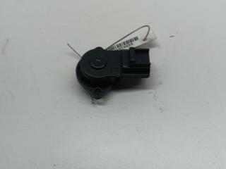 датчик положения дроссельной заслонки Ford Focus 1 поколение [рестайлинг] 2001, 1.6 л., i, бензин, МКПП, серый, универсал, 988F9B989BB