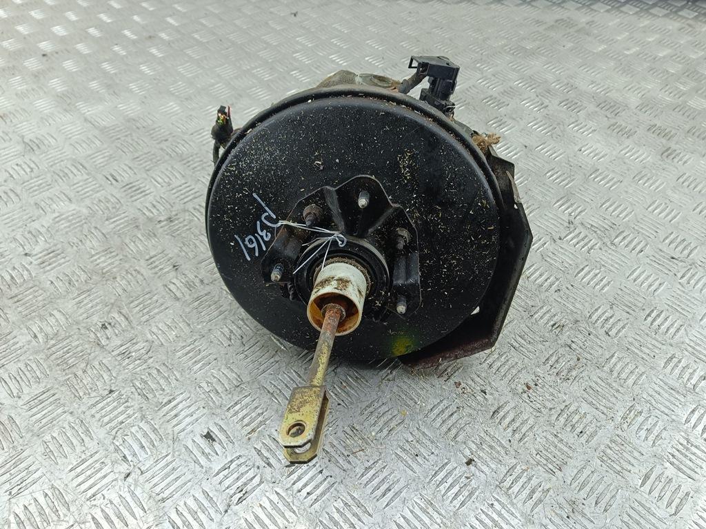 вакуумный усилитель тормозов Volkswagen Passat B4 1994, 2.8 л., бензин, АКПП, синий, универсал, 3A1614201