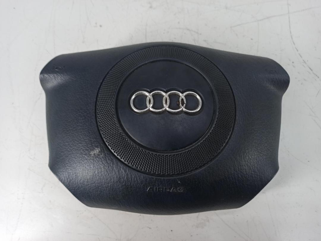 подушка безопасности водителя Audi A4 B5 1999, 1.9 л., дизель, МКПП, зелёный, седан, 4B0880201AH