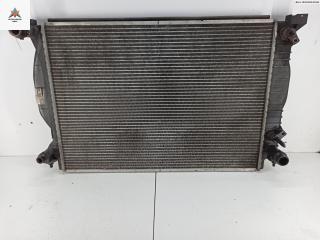 радиатор охлаждения Audi A4 B6 2002, 3.0 л., бензин, АКПП, красный, универсал, 8E0121251