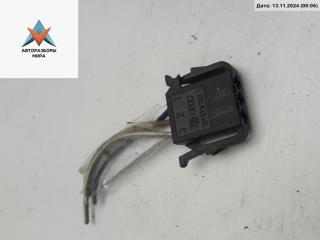 разъем (фишка) проводки Volkswagen Passat B4 1994, 1.6 л., бензин, МКПП, синий, универсал, 191972703