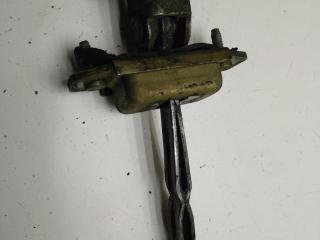 ограничитель открывания двери Ford Mondeo 2 поколение 1998, хетчбэк 5 дв.