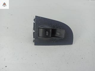 кнопка стеклоподъемника переднего правого Audi A6 4B/C5 1999, 2.4 л., бензин, МКПП, серый, универсал, 4B0959855