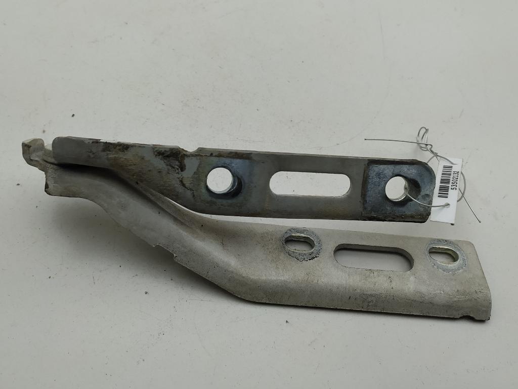петля капота правая Volkswagen Polo 1998, белый, универсал