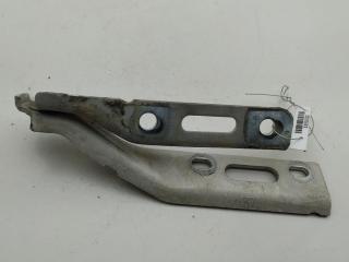 петля капота правая Volkswagen Polo 1998, белый, универсал