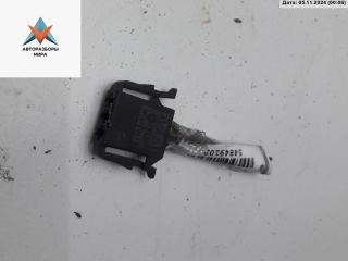 разъем (фишка) проводки Volkswagen Passat B4 1995, 1.6 л., бензин, МКПП, серый, универсал, 191972703