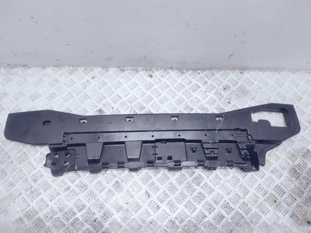 кронштейн заднего бампера BMW 5 F10/F11 2013, 2.0 л., дизель, АКПП, синий, универсал, 7299972