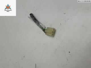 разъем (фишка) проводки Volkswagen Passat B4 1995, 1.6 л., бензин, МКПП, серый, универсал, 191971835