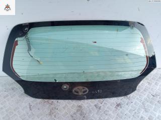 стекло заднее Toyota Aygo 1 поколение 2006, 1.0 л., бензин, МКПП, красный, хетчбэк 3 дв.