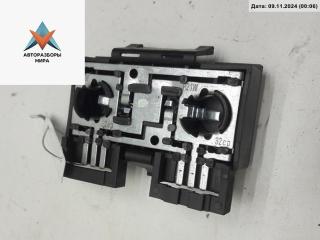 панель заднего левого фонаря Volkswagen Passat B4 1994, 1.6 л., бензин, МКПП, синий, универсал, 3A9945259