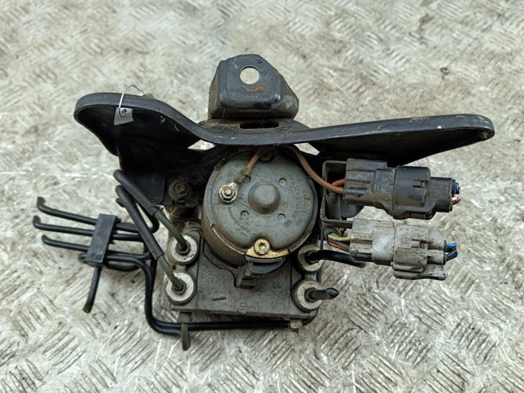 блок ABS Toyota Carina E 1996, 1.6 л., бензин, МКПП, зелёный, универсал, 0265214000