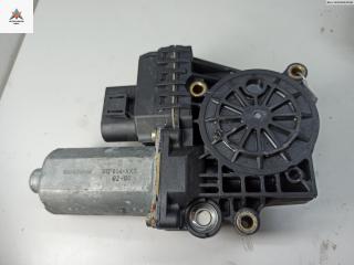 моторчик стеклоподъемника передний правый Audi A6 4B/C5 [рестайлинг] 2002, 2.5 л., дизель, МКПП, синий, универсал, 0130821774