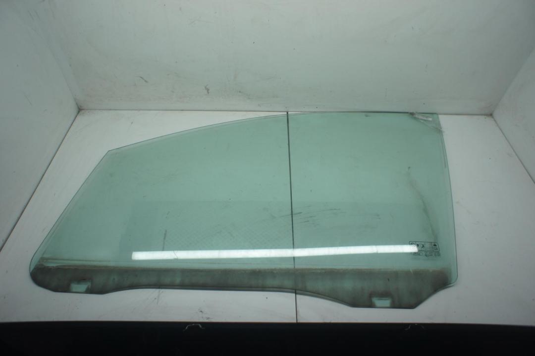 стекло двери передней левой Ford C-Max 2004, 2.0 л., дизель, МКПП, серый, минивэн, AS2