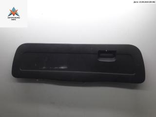 обшивка крышки багажника Volkswagen Golf 3 поколение 1993, 1.6 л., бензин, МКПП, синий, хетчбэк 5 дв., 1H6867605A