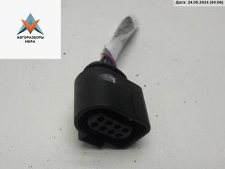 разъем (фишка) проводки Volkswagen Golf 4 поколение 1998, 1.6 л., бензин, МКПП, серый, хетчбэк 5 дв., 1J0973714