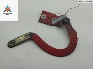 петля капота правая Peugeot 309 1 поколение [рестайлинг] 1991, красный, хетчбэк 5 дв.