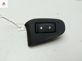 кнопка стеклоподъемника переднего правого Fiat Stilo 1 поколение 2002, 1.6 л., бензин, МКПП, серый, универсал