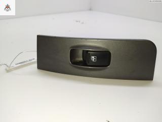 кнопка стеклоподъемника заднего правого Hyundai Matrix 1 поколение 2004, 1.6 л., бензин, МКПП, чёрный, минивэн, 9358017510YN