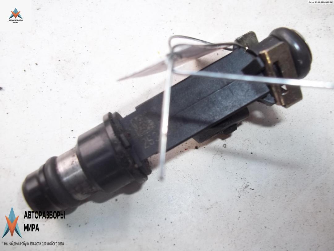 форсунка Opel Meriva 1 поколение (A) 2003, 1.6 л., бензин, МКПП, серый, минивэн, 25313846 - фото №1