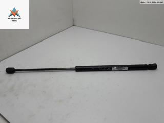 амортизатор крышки багажника (3-5 двери) Volkswagen Golf 3 поколение 1994, 1.4 л., бензин, МКПП, синий, хетчбэк 5 дв., 1H6827550A