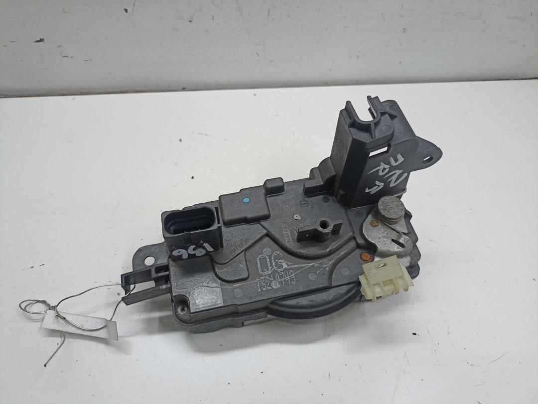 замок двери передней правой Opel Zafira B 2005, 2.2 л., бензин, МКПП, серый, минивэн, 13210749