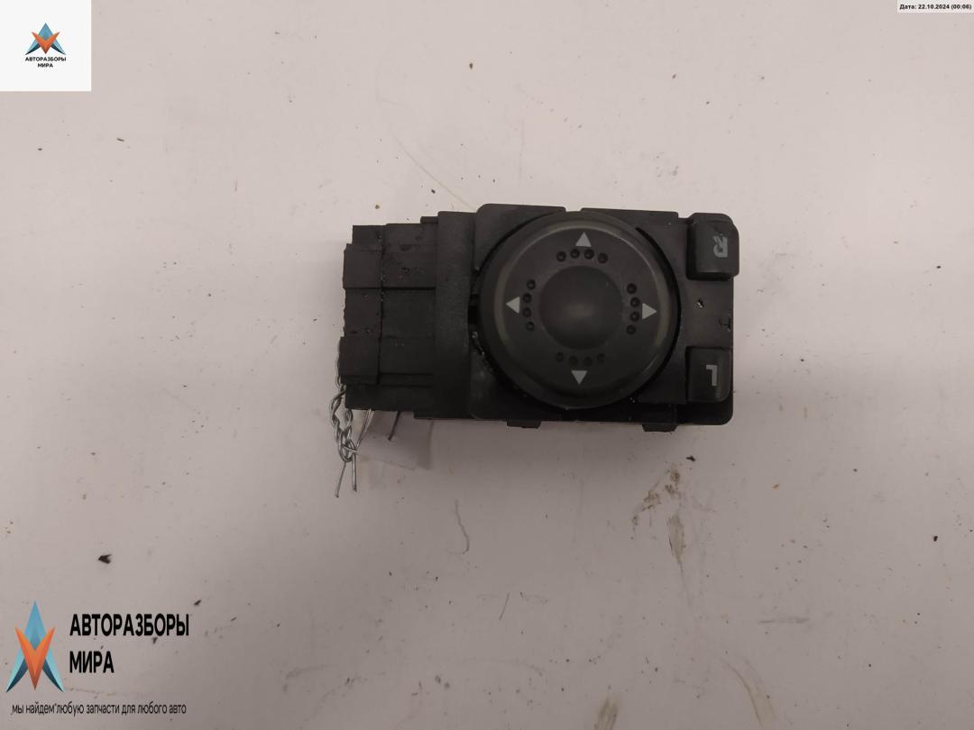 джойстик регулировки зеркал Volkswagen Passat B5 1997, 1.6 л., бензин, МКПП, синий, универсал, 3B1969565B - фото №1