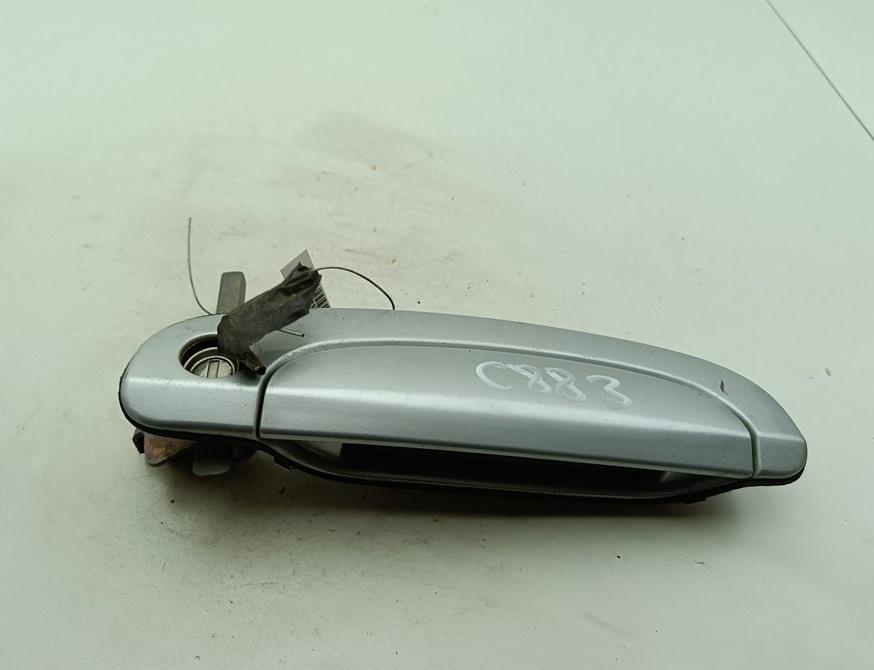 ручка наружная передняя правая Hyundai Getz 2007, 1.5 л., дизель, МКПП, серый, хетчбэк 5 дв., 826601C000