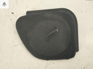 Сетка (решетка) динамика Volkswagen Polo 3 поколение 1995, 1.6 л., бензин, МКПП, красный, седан, 6K0867150D