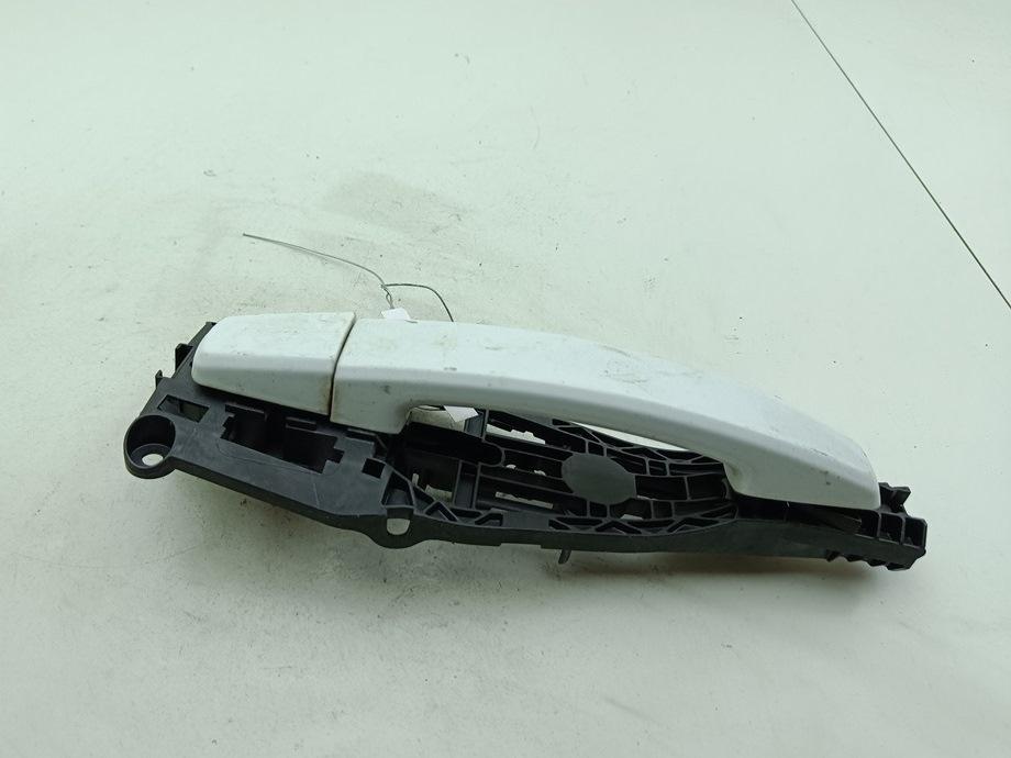 ручка наружная передняя правая Chevrolet Cruze 2012, 1.7 л., дизель, МКПП, белый, универсал