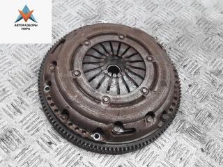 маховик Volkswagen Golf 5 поколение 2005, 1.6 л., бензин, МКПП, серый, хетчбэк 3 дв.