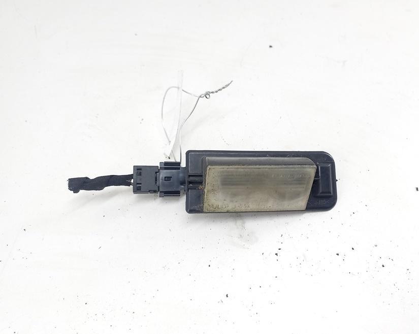 подсветка номера BMW 3 E36 1998, 1.6 л., бензин, МКПП, серый, хетчбэк 3 дв., 1387048