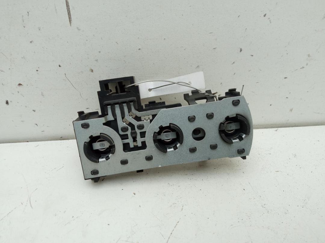 Плата фонаря заднего правого Fiat Stilo 2003, 1.9 л., дизель, МКПП, синий, универсал, 28182002