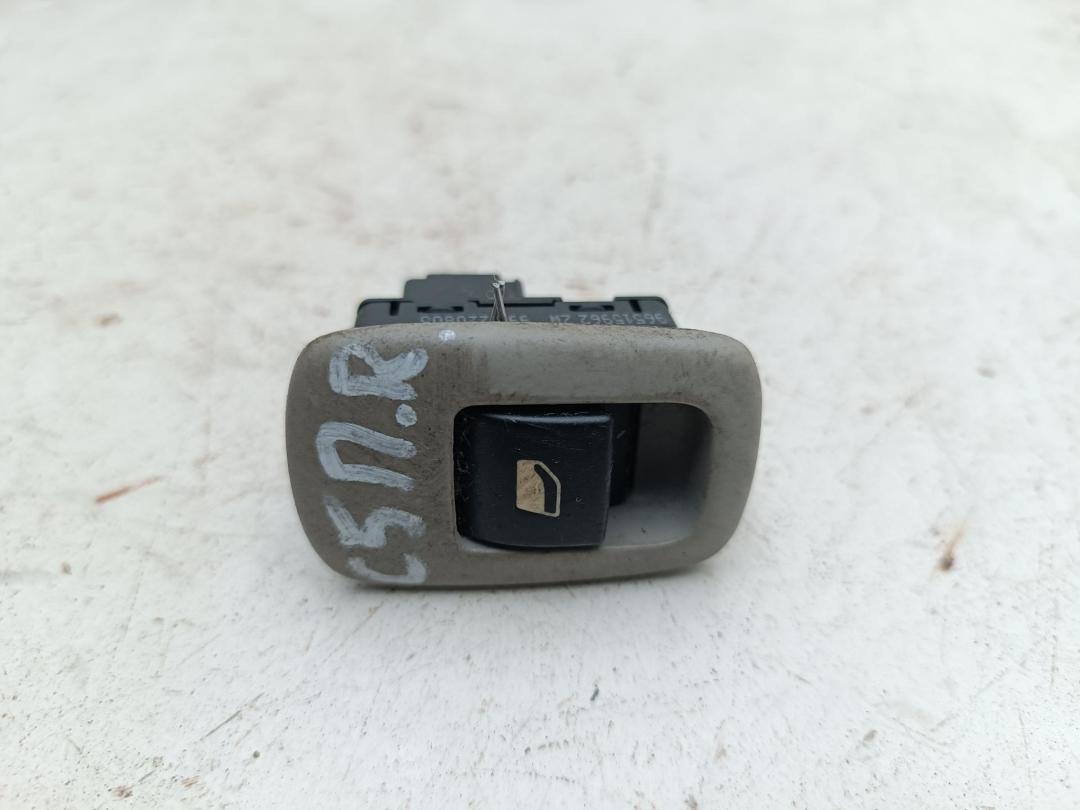 кнопка стеклоподъемника переднего правого Citroen C5 2005, 2.0 л., бензин, АКПП, серый, хетчбэк 5 дв., 96515962ZW