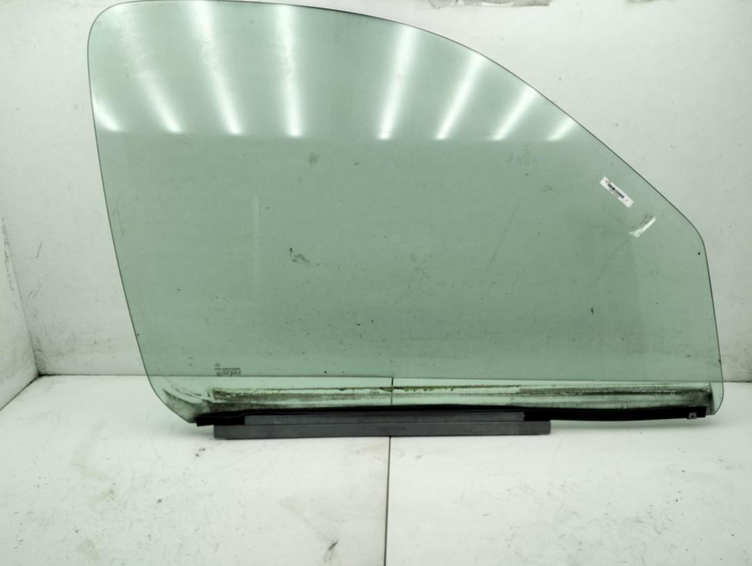 стекло двери передней правой Renault Kangoo I 2003, 1.6 л., бензин, МКПП, белый, фургон, 43R-000929