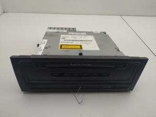 магнитола Audi A5 8T 2008, 1.8 л., бензин, МКПП, чёрный, купе, 8T2035110C