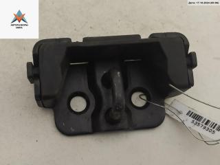 ответная часть (скоба) замка двери Nissan Qashqai 2 поколение 2014, 1.2 л., бензин, МКПП, серый, внедорожник 5 дв.