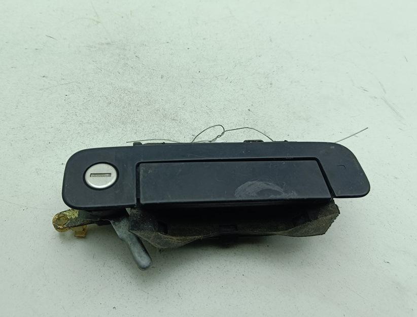 ручка наружная передняя правая Audi 80 B4 1993, 2.0 л., бензин, МКПП, красный, седан, 4A0837206