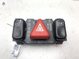 кнопка аварийной сигнализации Mercedes-Benz CLK-Класс W208/A208 [рестайлинг] 1999, 2.3 л., бензин, АКПП, синий, купе, 2088200310