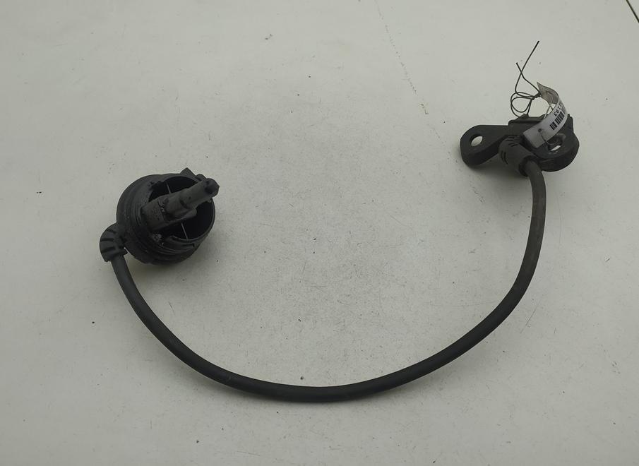 датчик скорости Volkswagen Passat B5 1999, 1.6 л., бензин, МКПП, красный, универсал, 012919823F