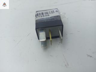 реле (прочие) Opel Vectra C [рестайлинг] 2007, 1.9 л., дизель, МКПП, синий, универсал, 13266316